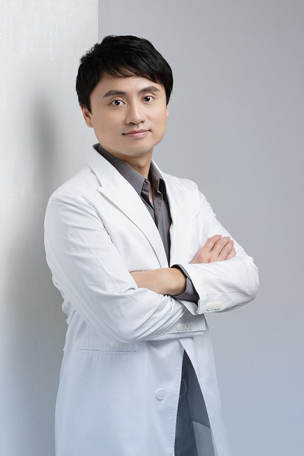 黃暉程 院長#主治專長